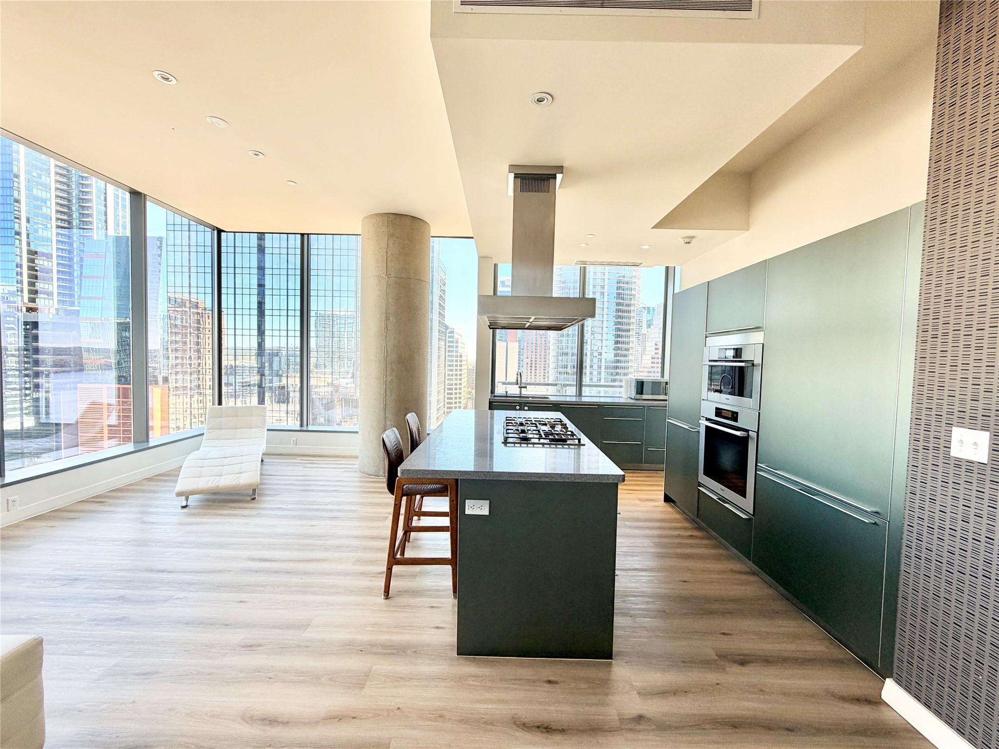 210 Lavaca St # 1912, Austin, TX 78701