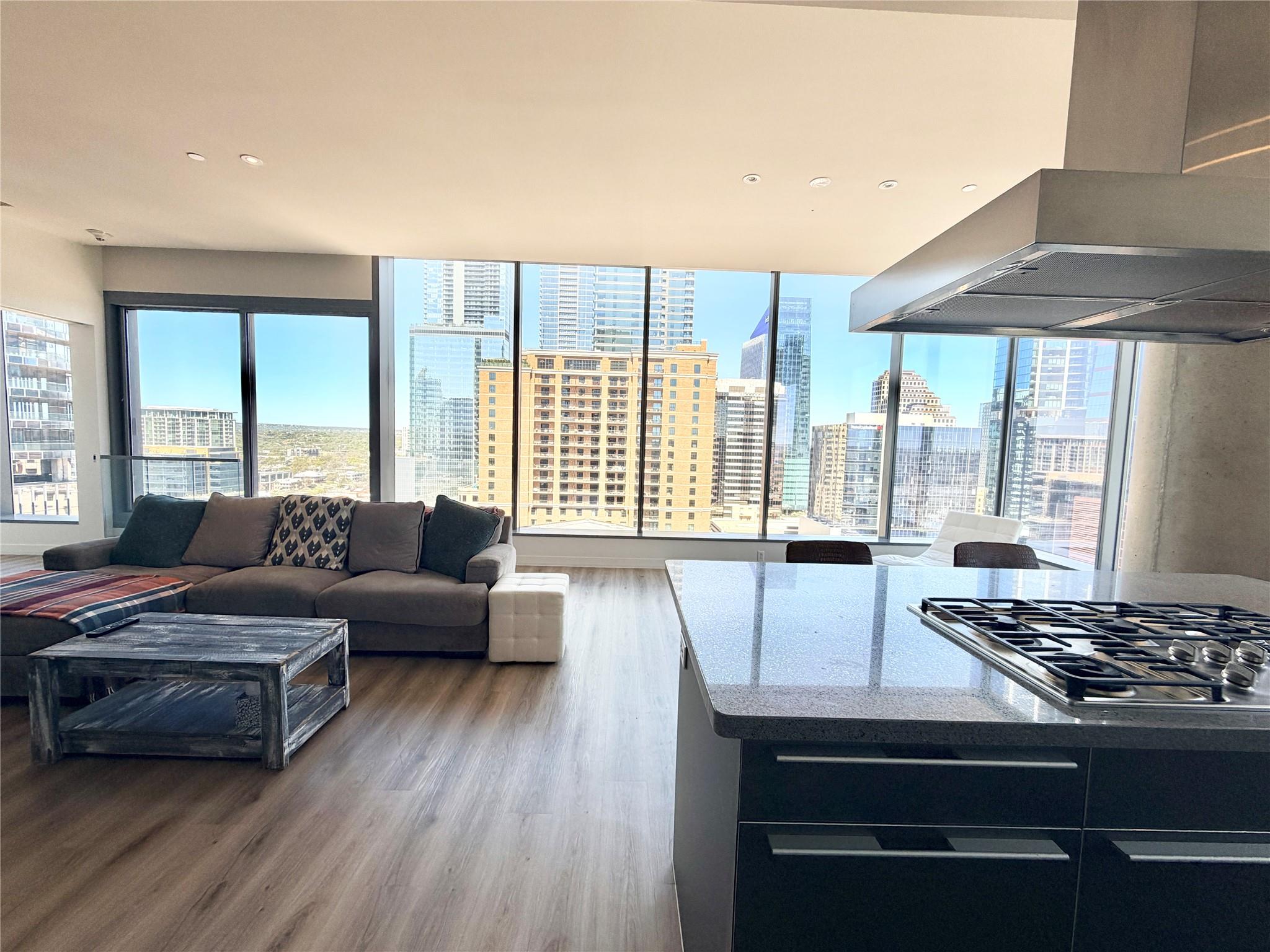 210 Lavaca St # 1912, Austin, TX 78701