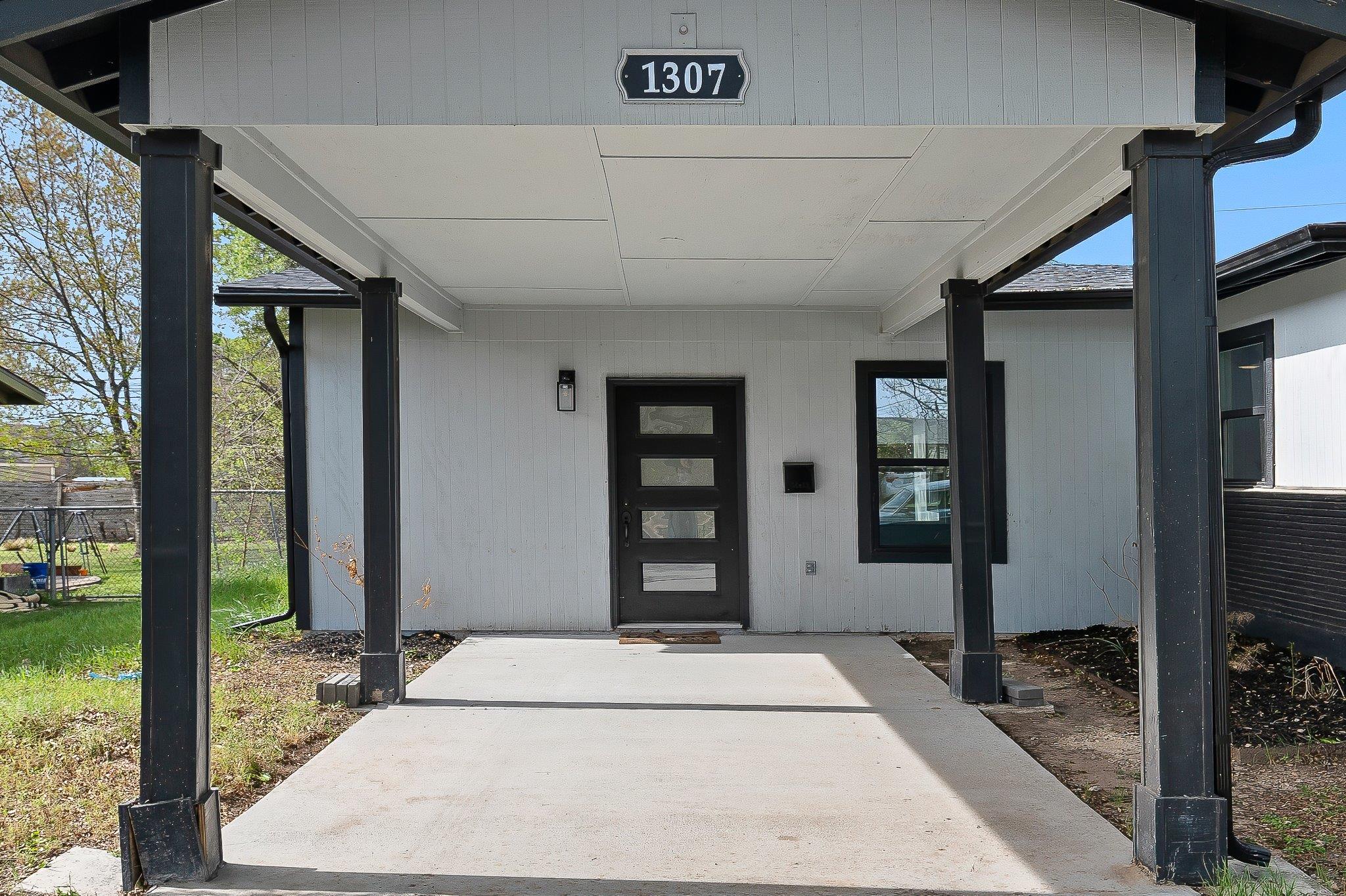 1307 Yorkshire Dr, Austin, TX 78723