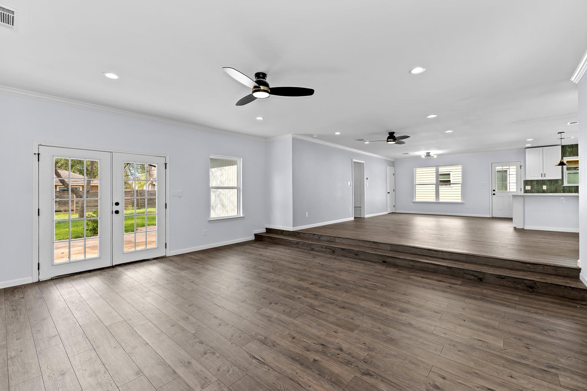 1307 Yorkshire Dr, Austin, TX 78723