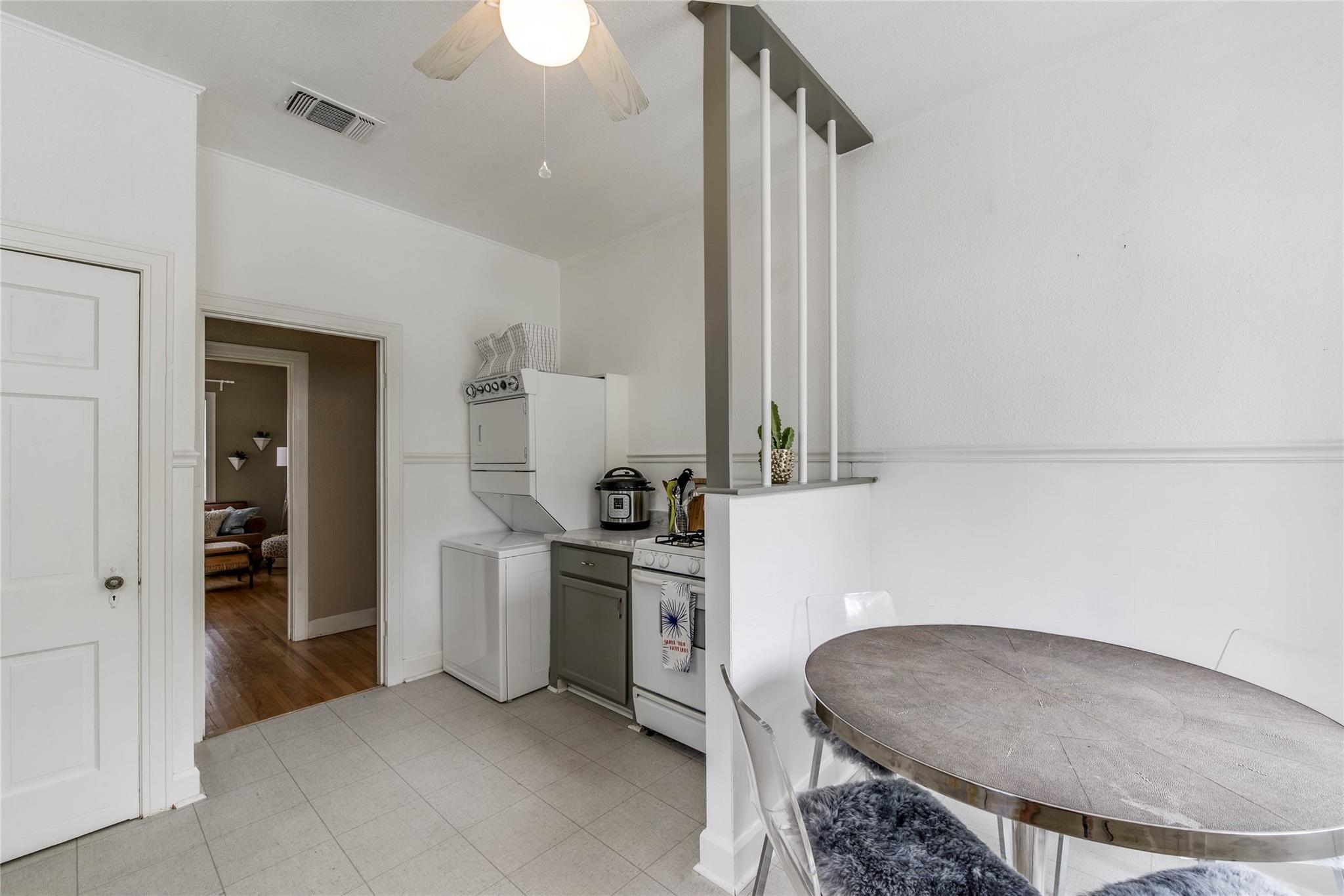 1505 W 12th St, Austin, TX 78703