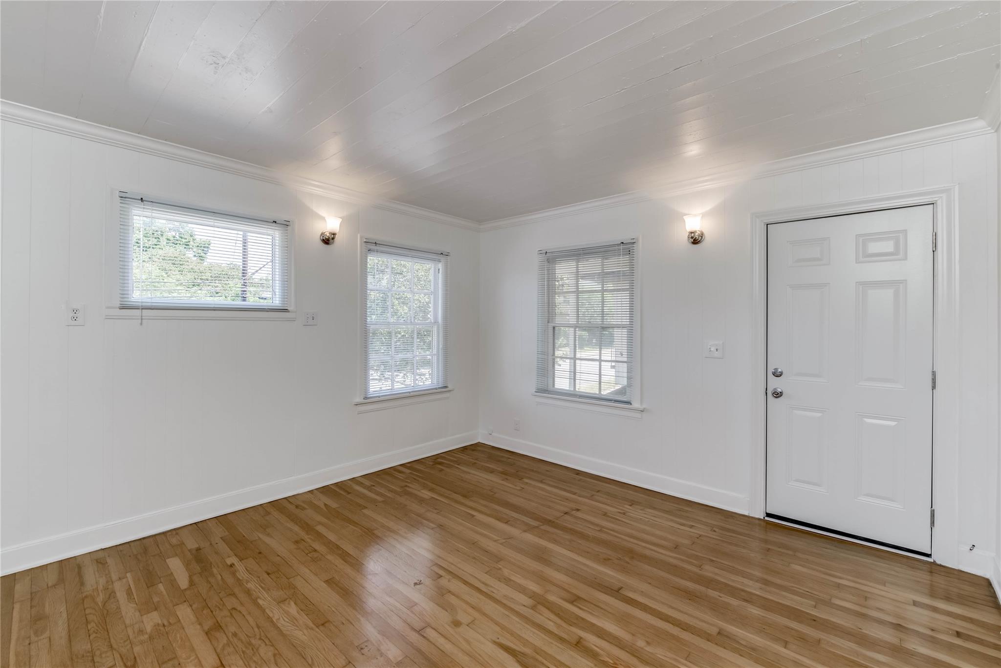 1505 W 12th St, Austin, TX 78703