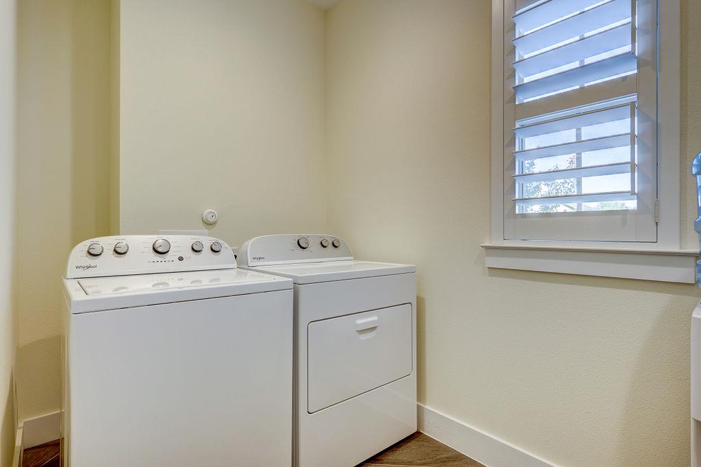 319 Buffalo Trl, Liberty Hill, TX 78642