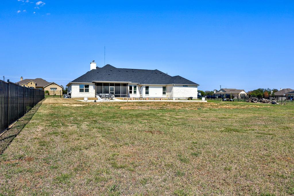 319 Buffalo Trl, Liberty Hill, TX 78642