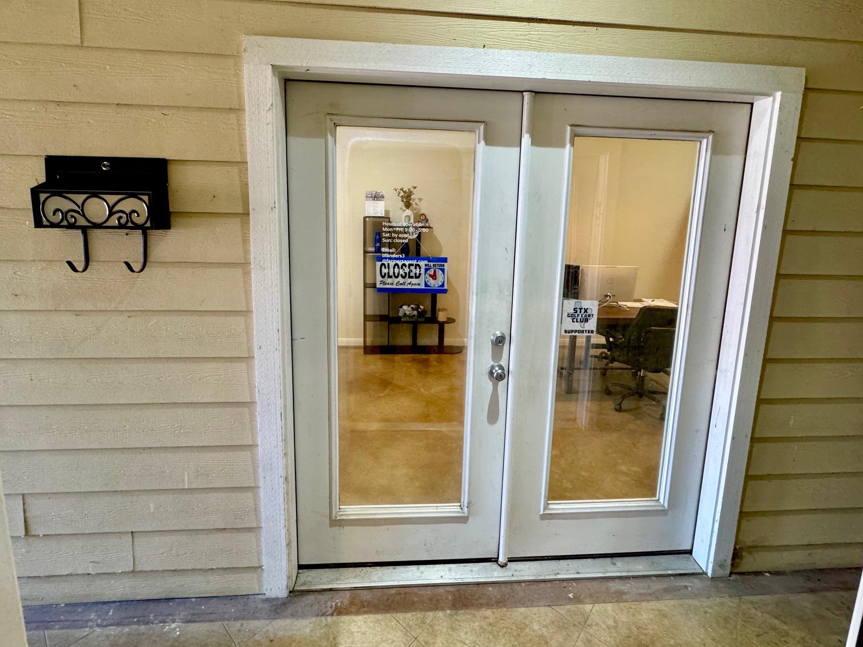 312 Main St, Smithville, TX 78957