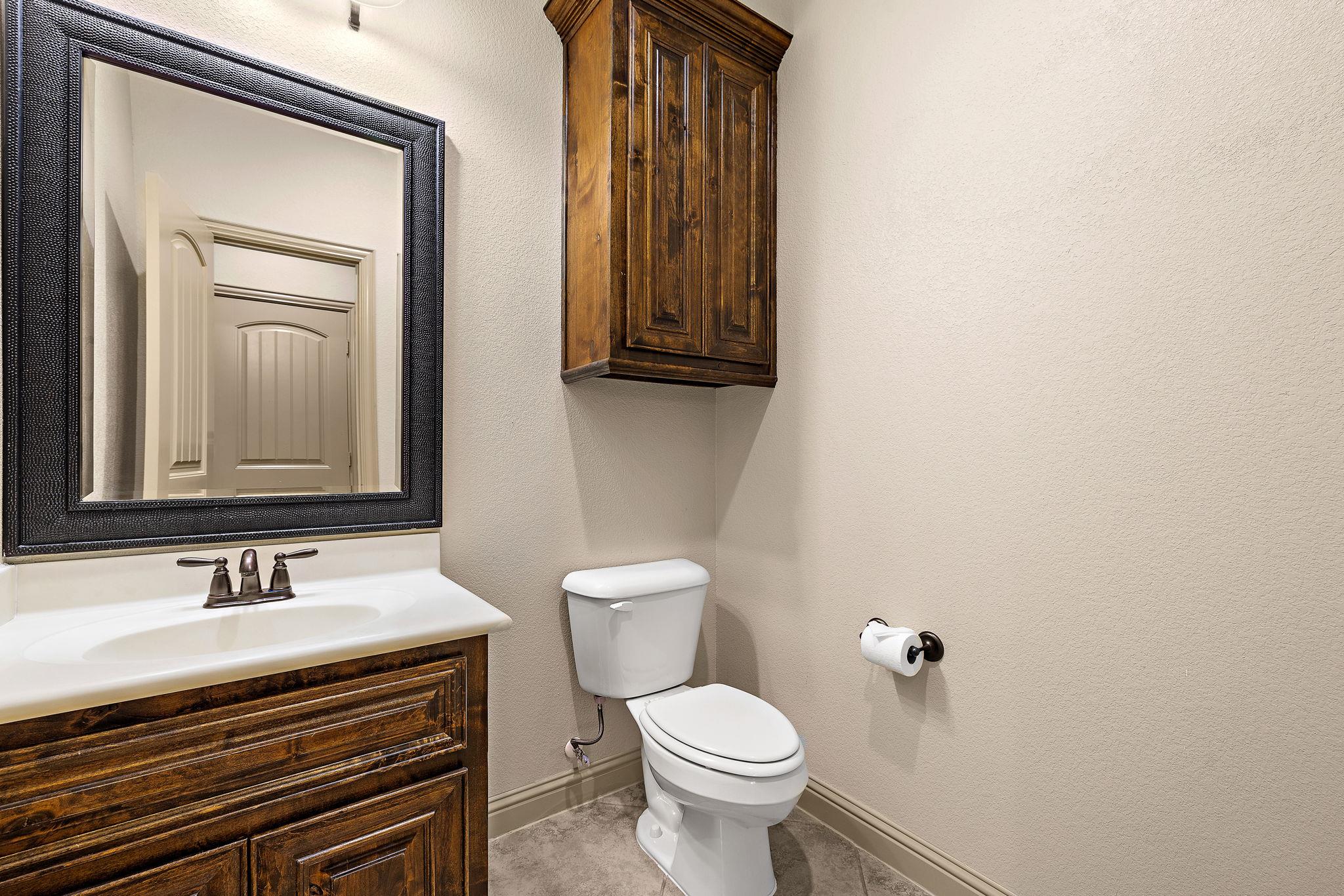 100 Rhinestone Cv, Liberty Hill, TX 78642