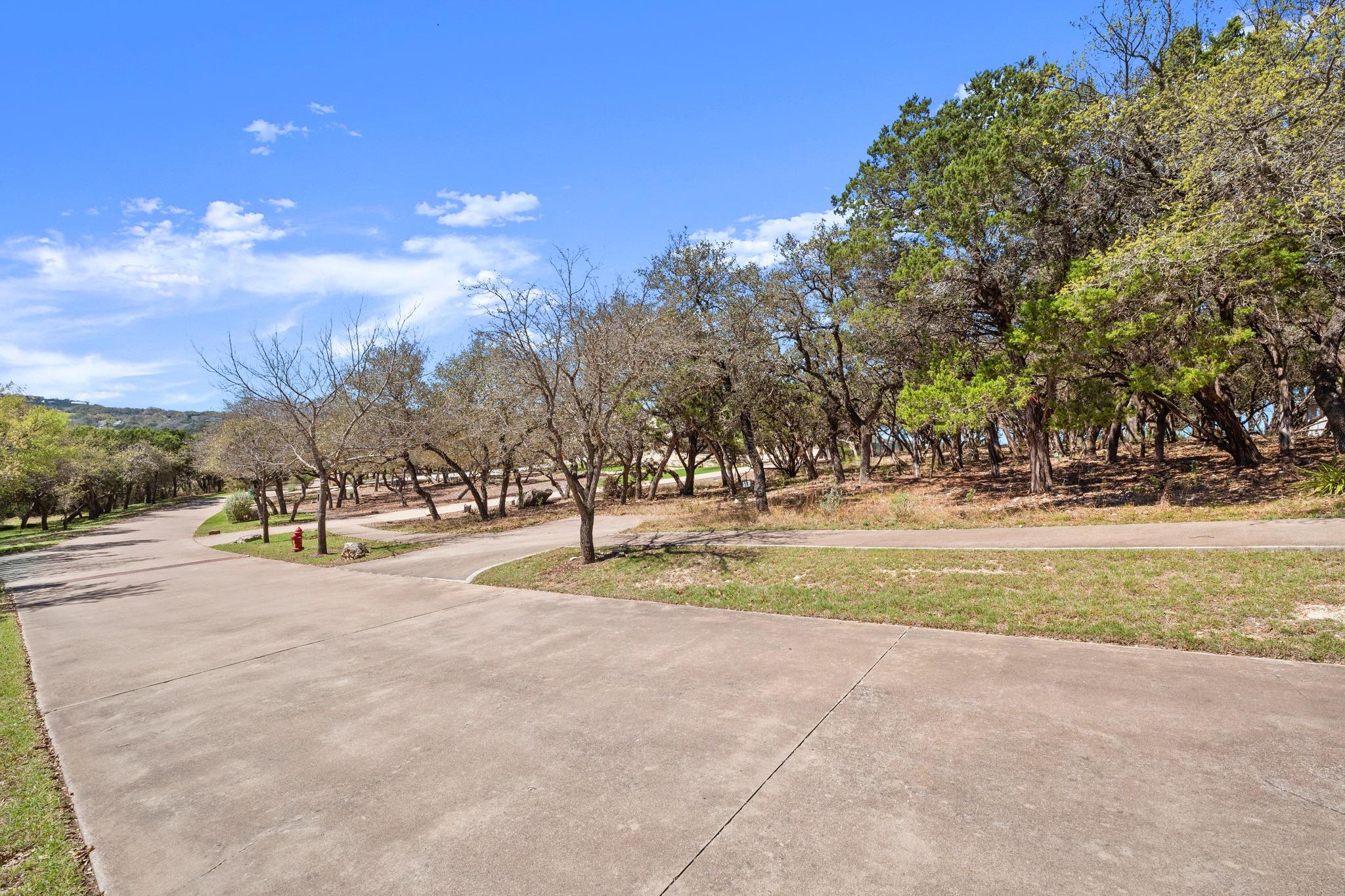 5304 Canyon Oaks Dr, Lago Vista, TX 78645