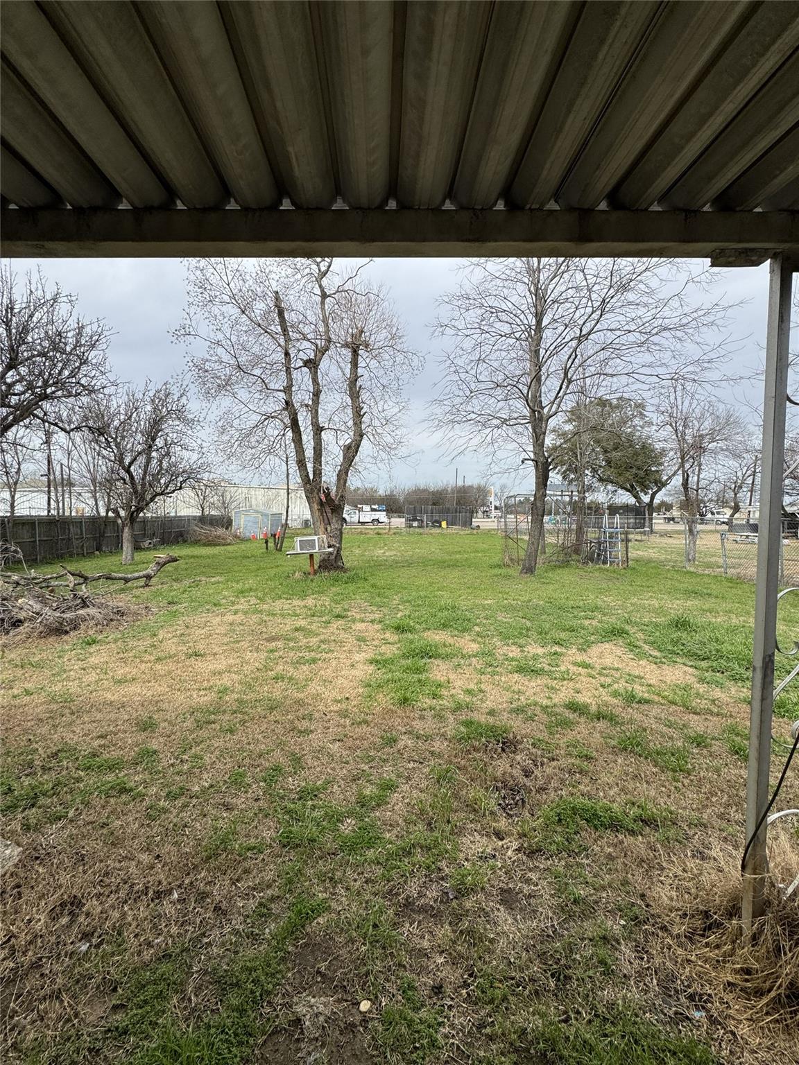 106 N 7th St E, Dawson, TX 76639