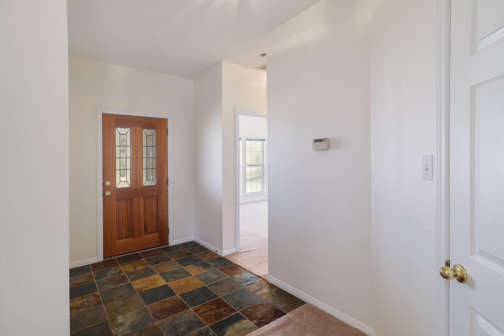 216 WEST OAK Loop, Cedar Creek, TX 78612