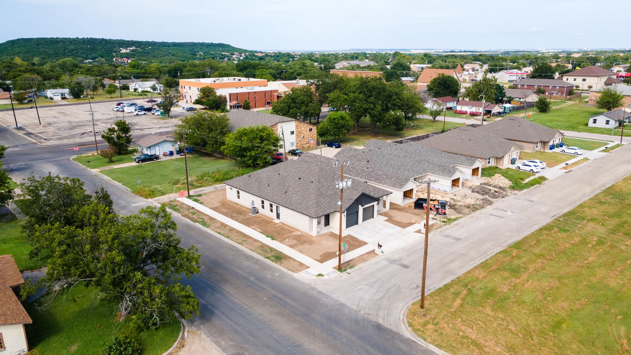 414 W Avenue C, Copperas Cove, TX 76522