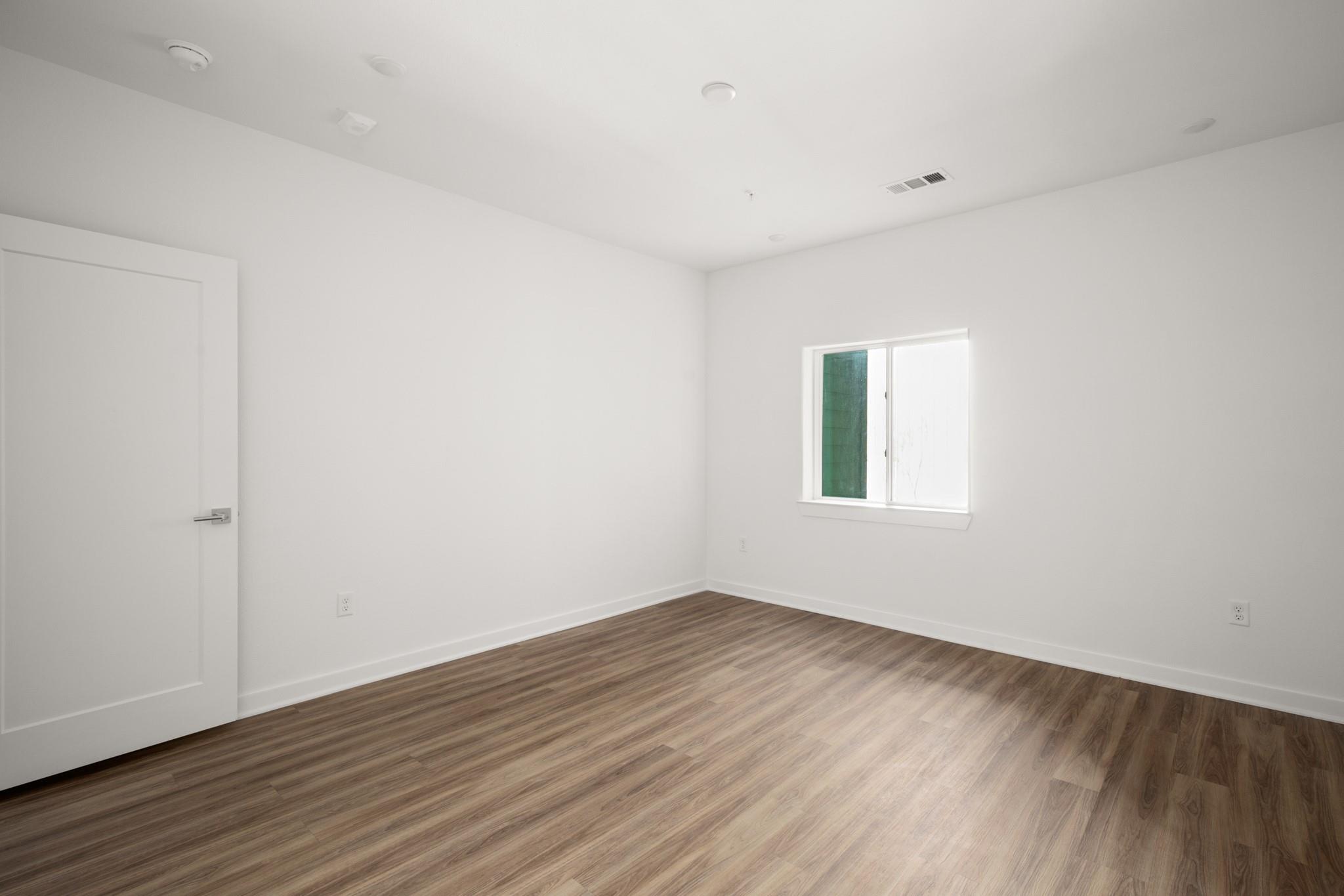 4802 S Congress Ave # 213, Austin, TX 78745