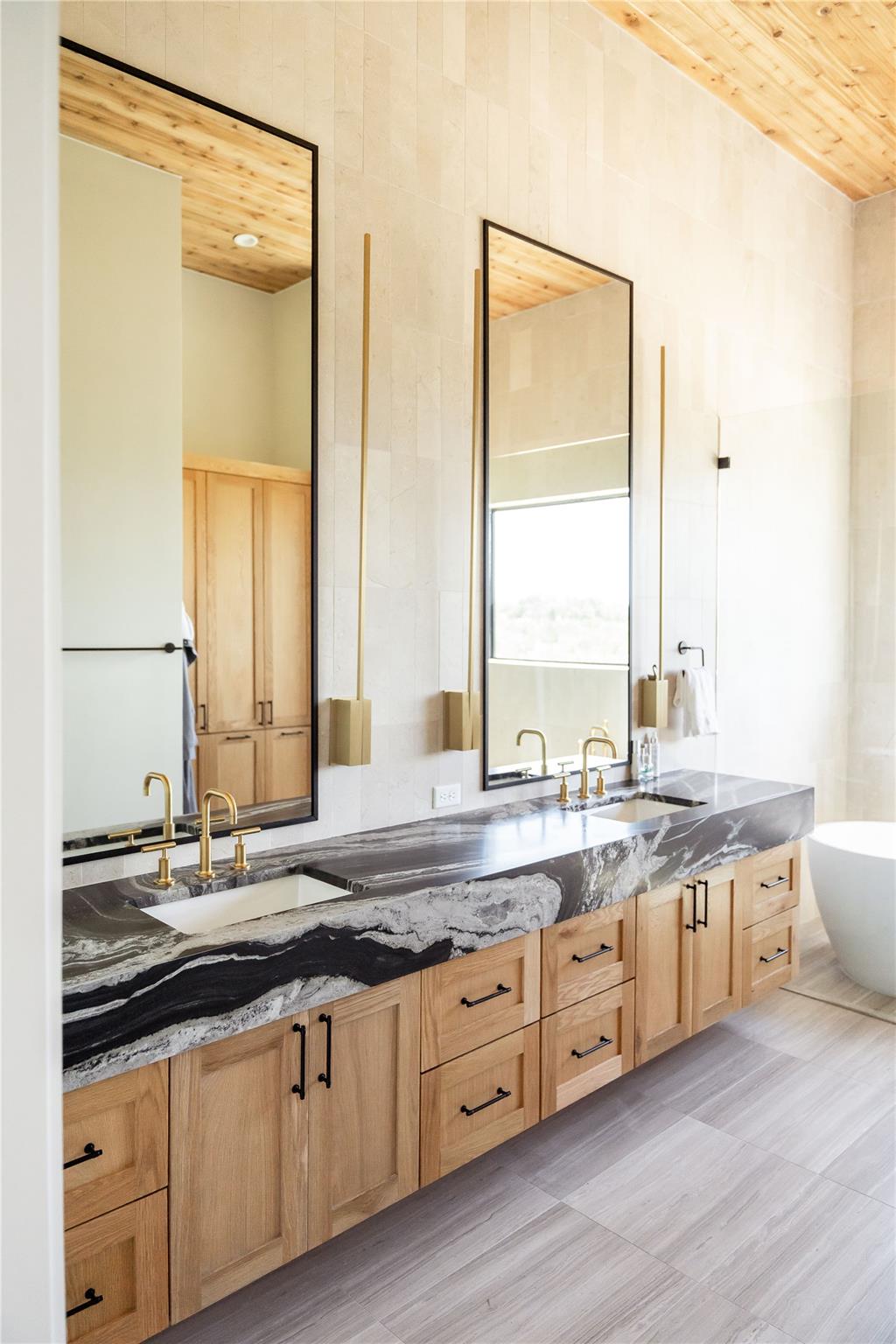 Lot 108 Oryx Cv, Blanco, TX 78606