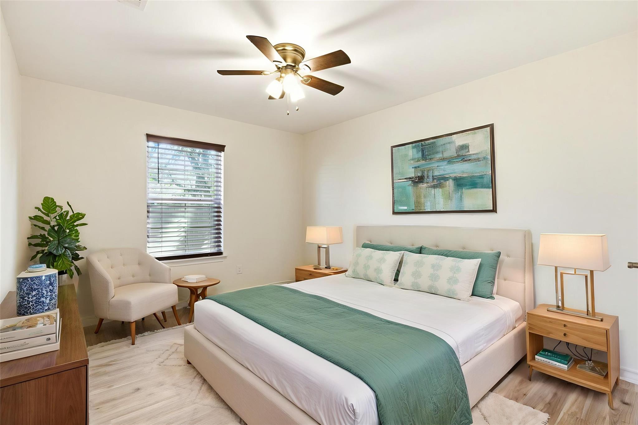 823 N Commerce St # B, Lockhart, TX 78644