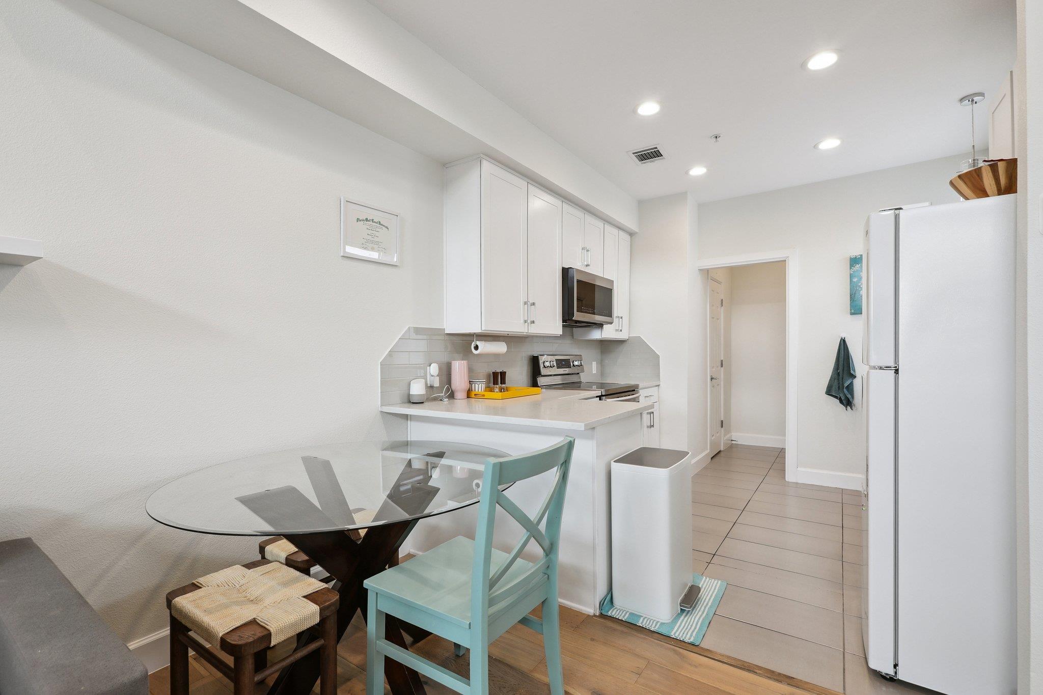 4001 Red River St # 4, Austin, TX 78751