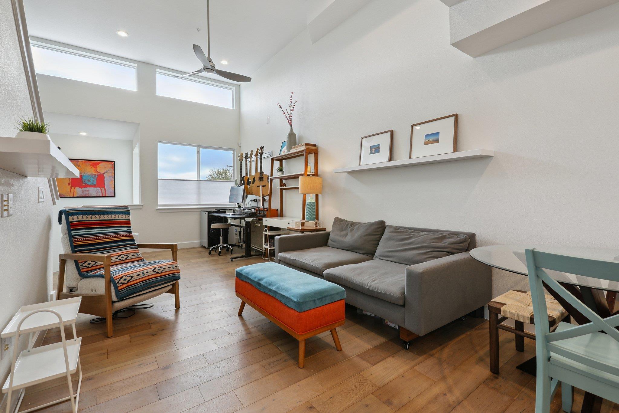 4001 Red River St # 4, Austin, TX 78751