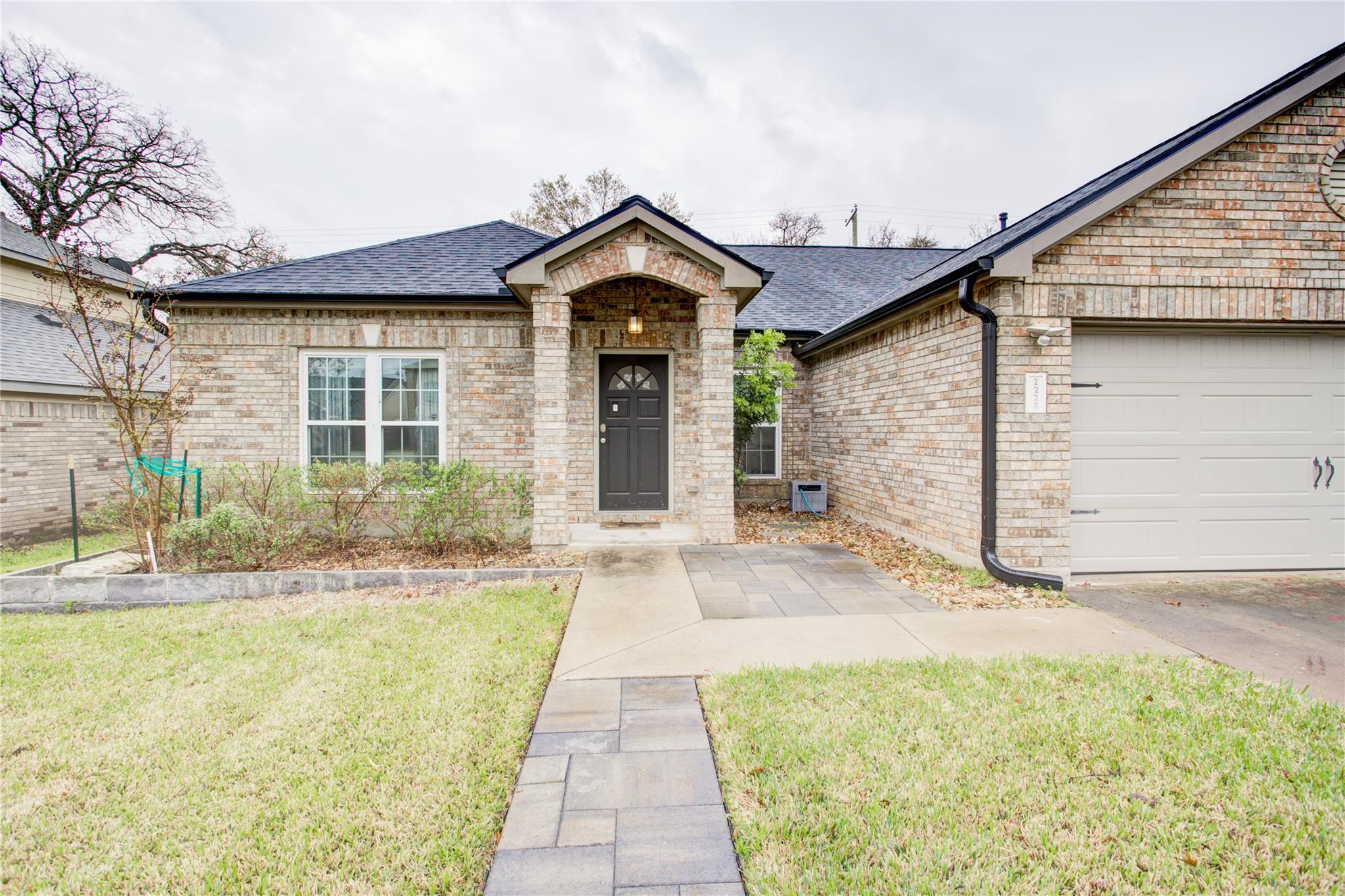 2223 Mockingbird Dr, Round Rock, TX 78681