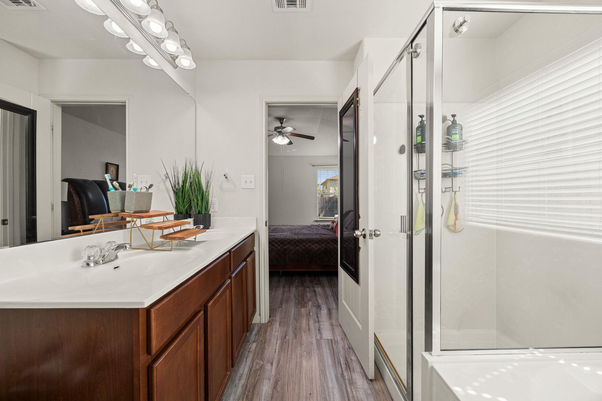 12400 Waterford Run Way, Manor, TX 78653