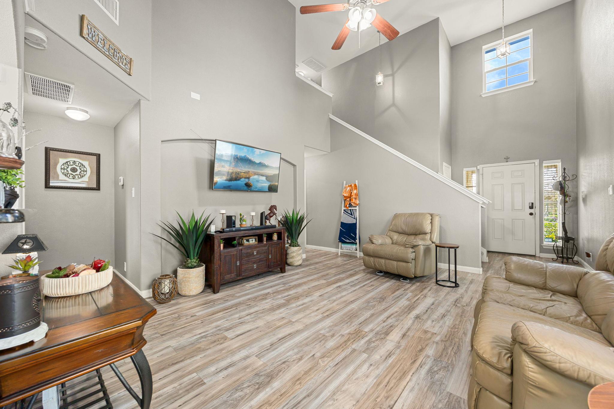 12400 Waterford Run Way, Manor, TX 78653