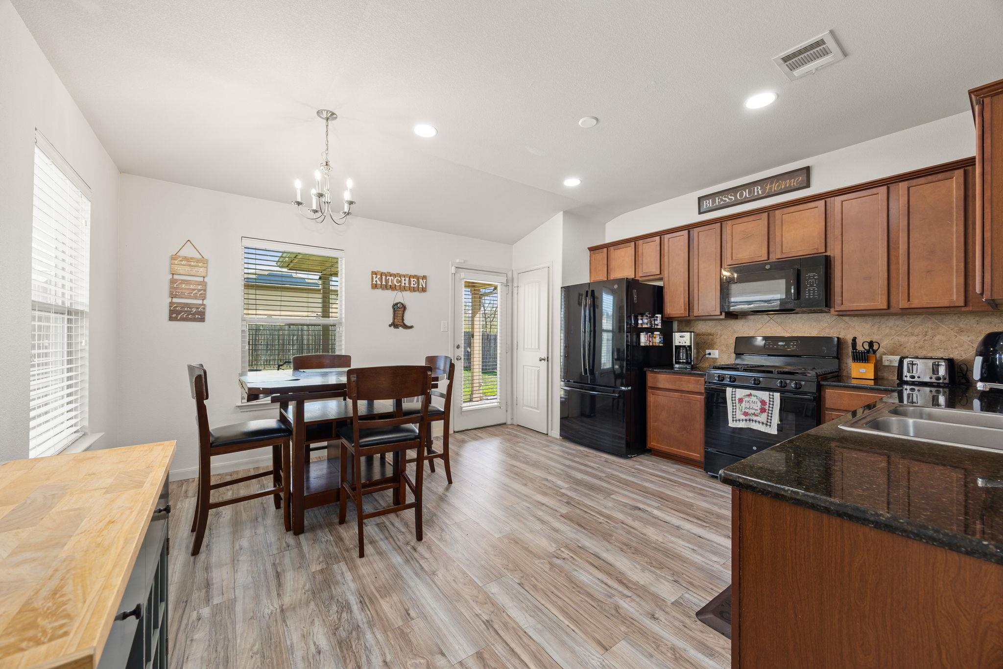 12400 Waterford Run Way, Manor, TX 78653