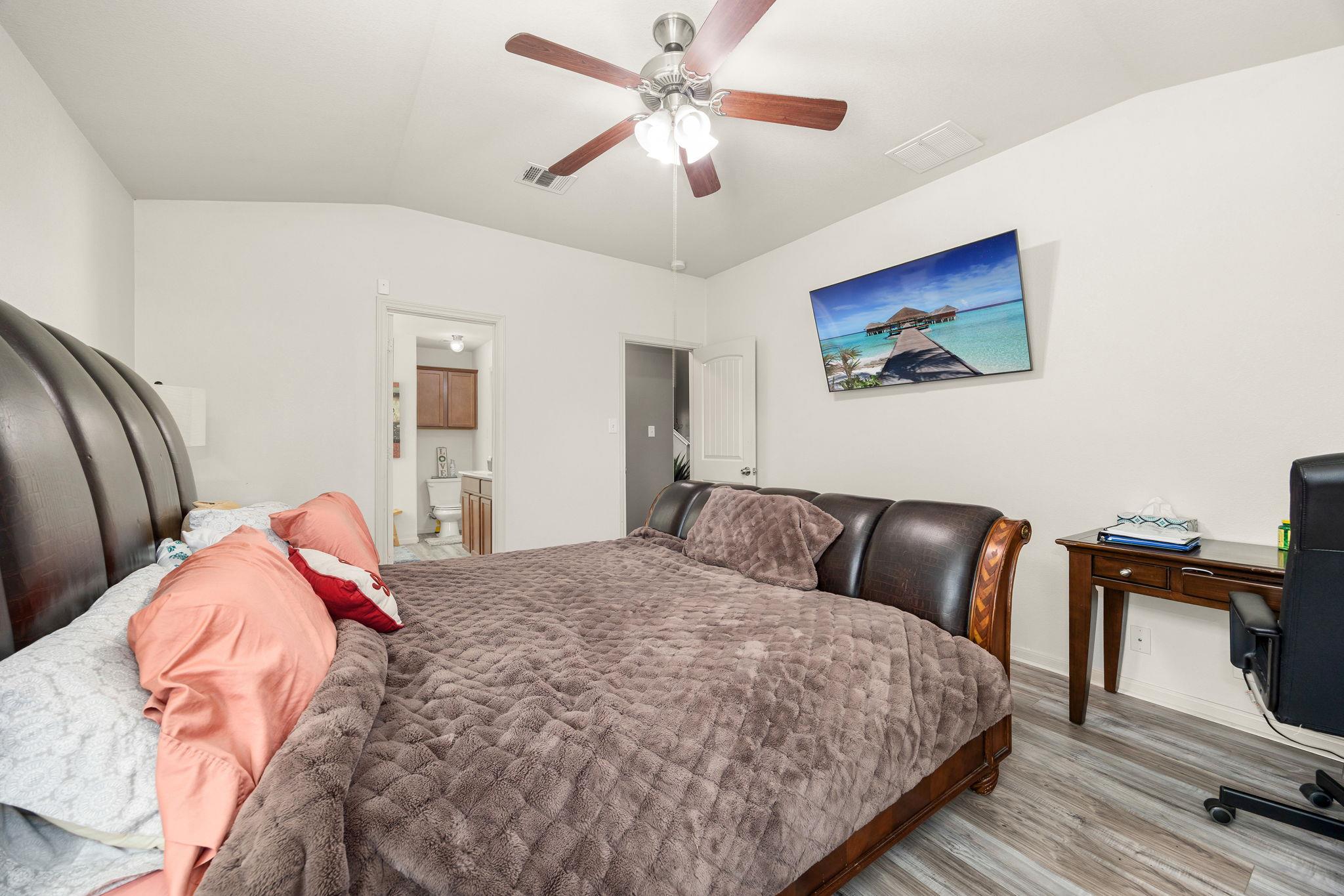 12400 Waterford Run Way, Manor, TX 78653