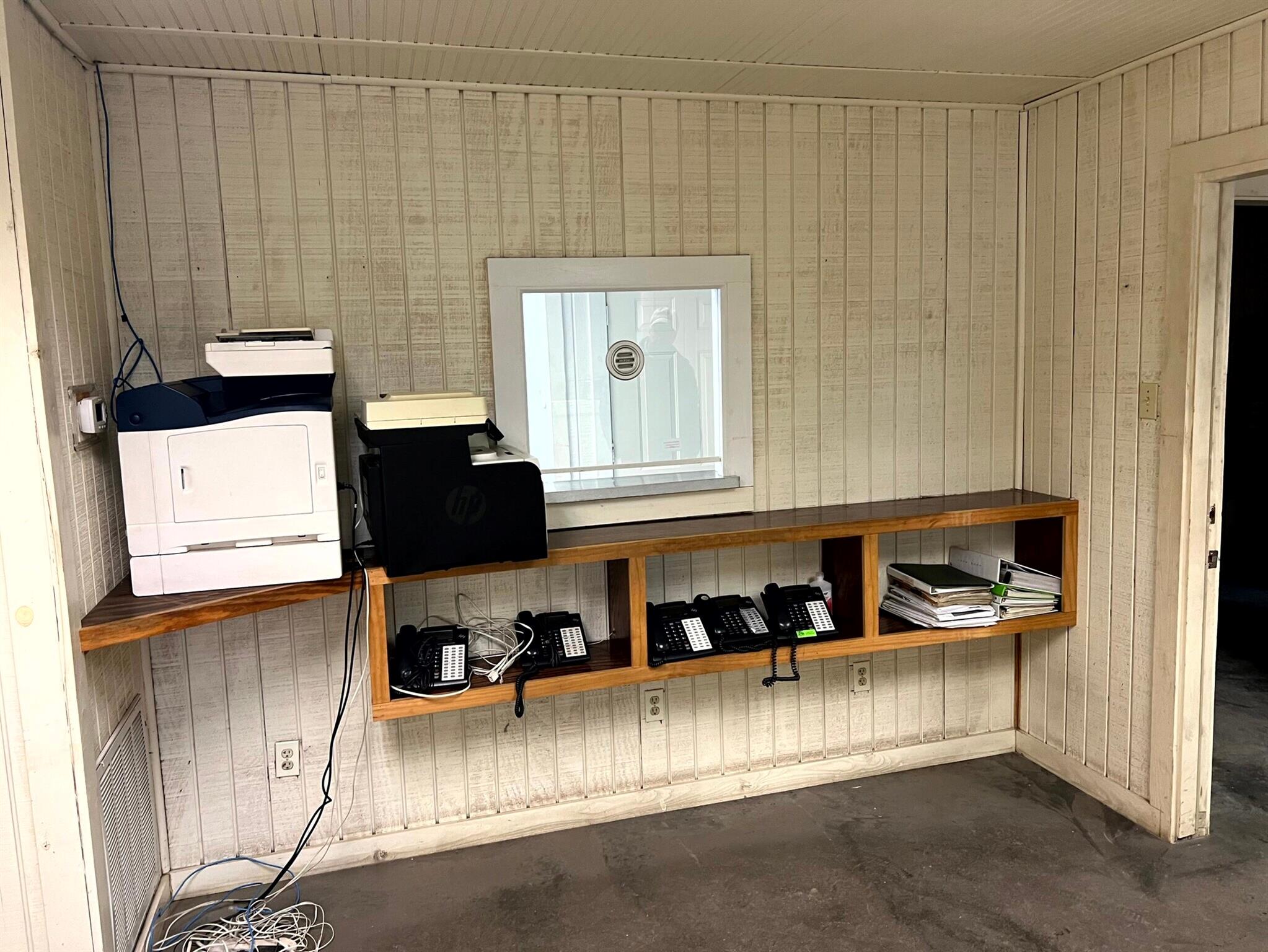 744 Fm 609, La Grange, TX 78945