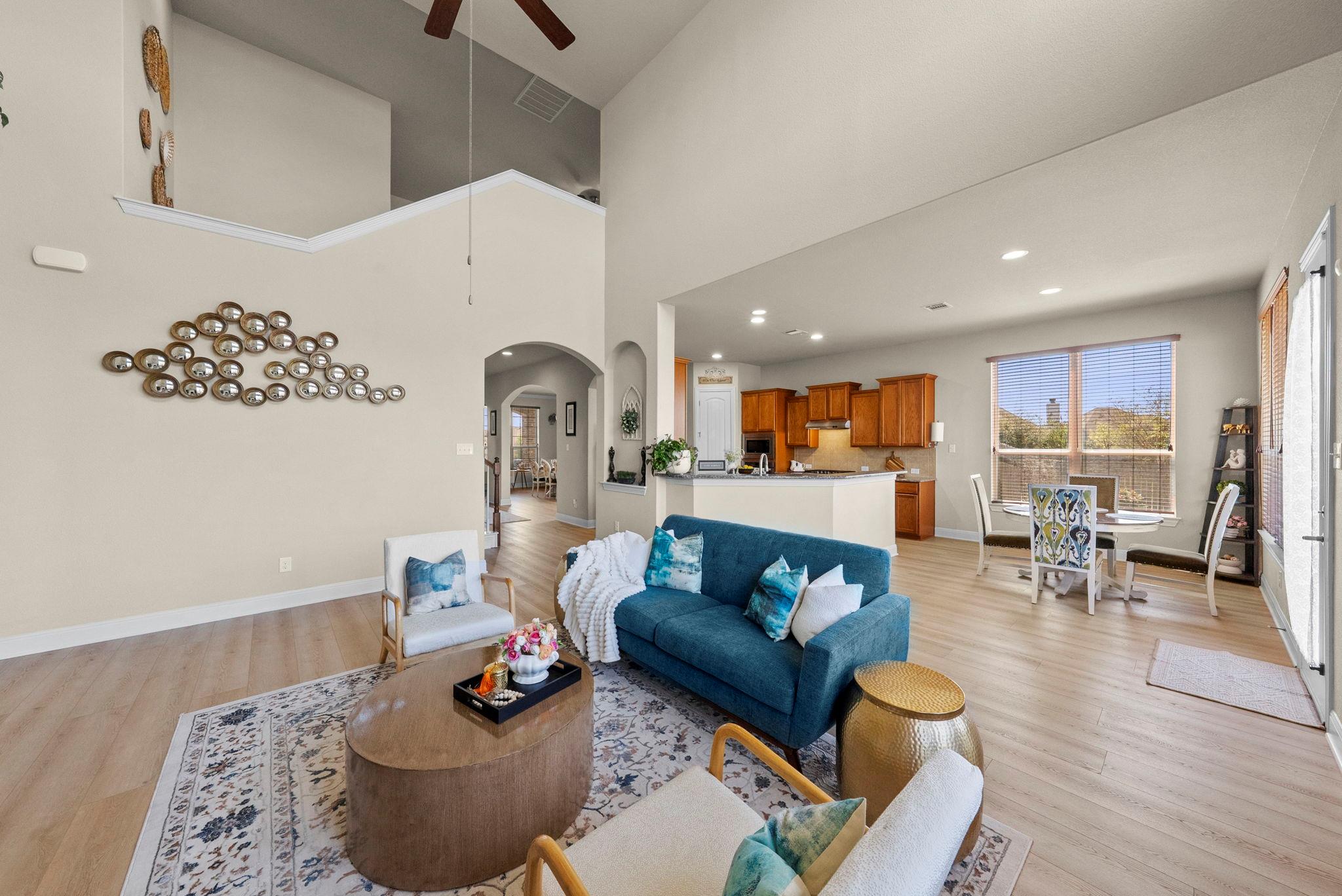 109 Wake Grv, Buda, TX 78610