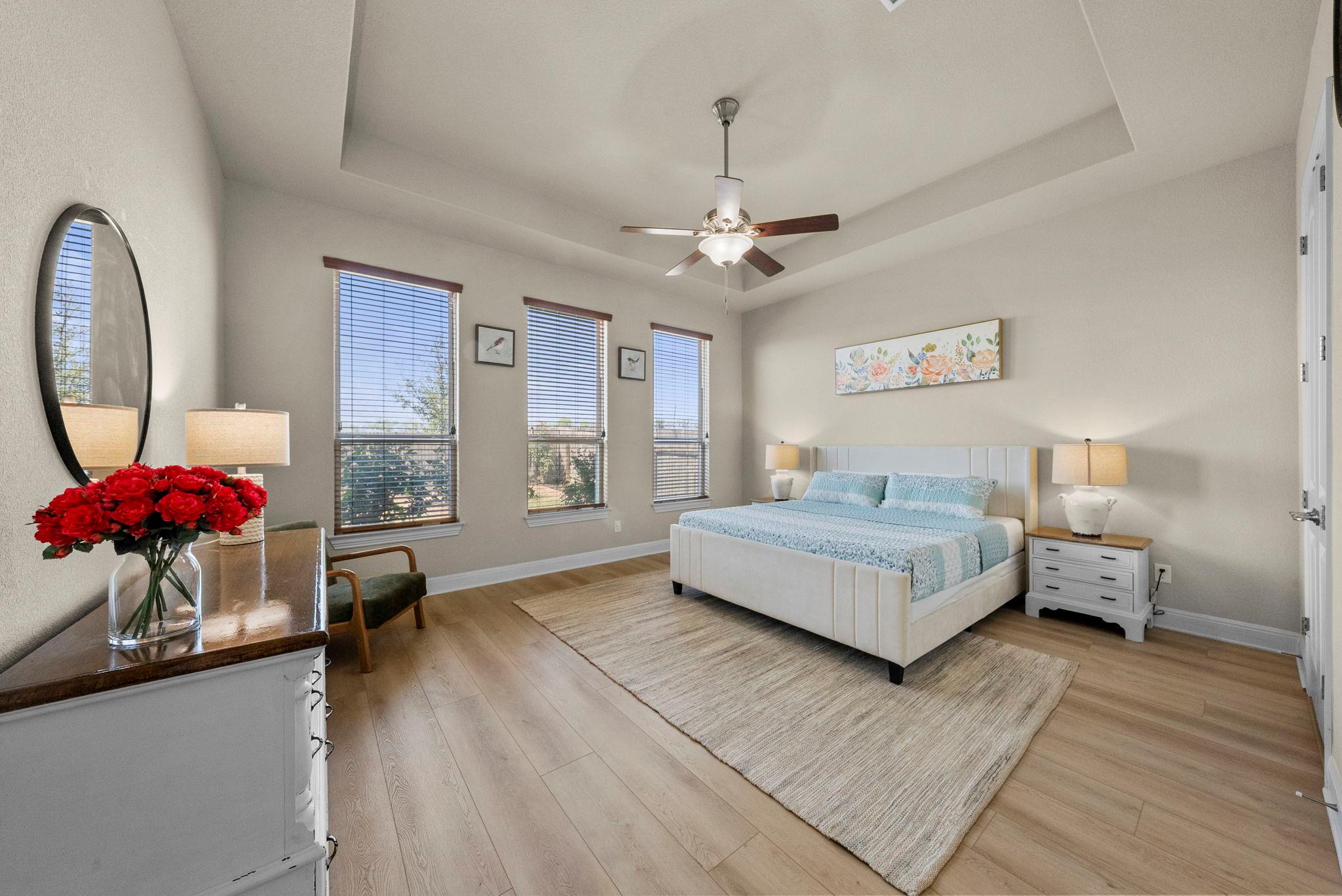 109 Wake Grv, Buda, TX 78610