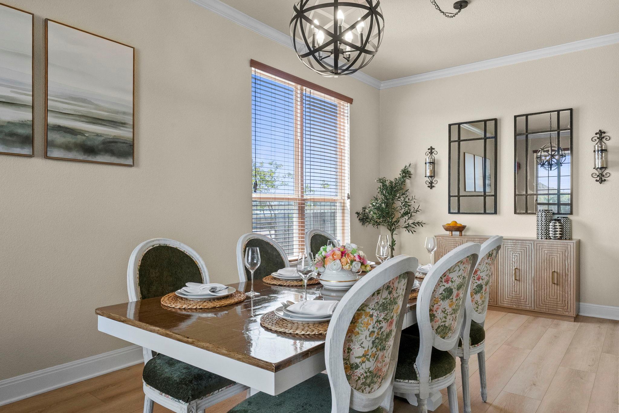 109 Wake Grv, Buda, TX 78610