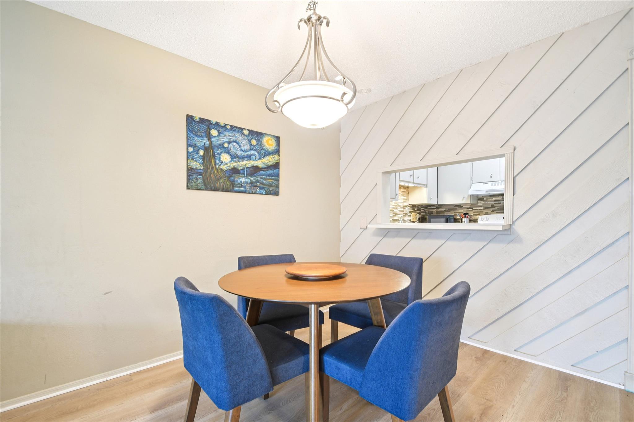 1214 Hi Stirrup # 100, Horseshoe Bay, TX 78657