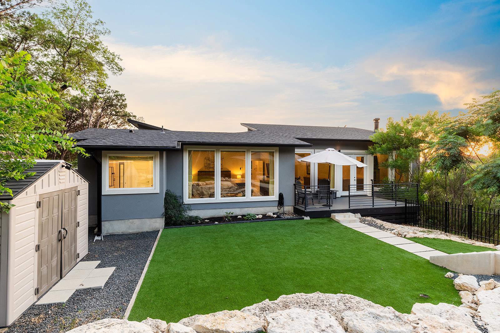 20702 Post Oak Dr, Lago Vista, TX 78645