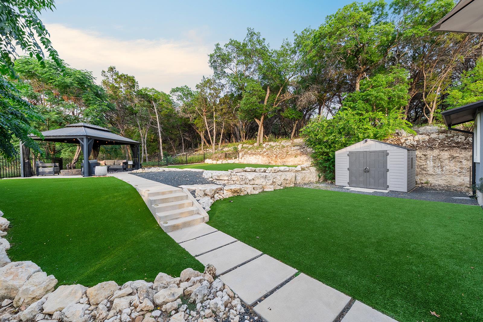 20702 Post Oak Dr, Lago Vista, TX 78645