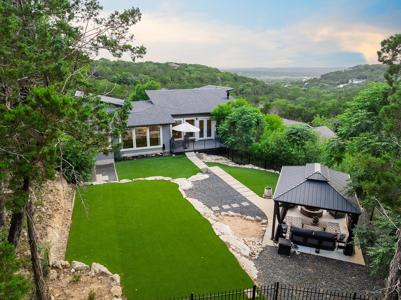 20702 Post Oak Dr, Lago Vista, TX 78645