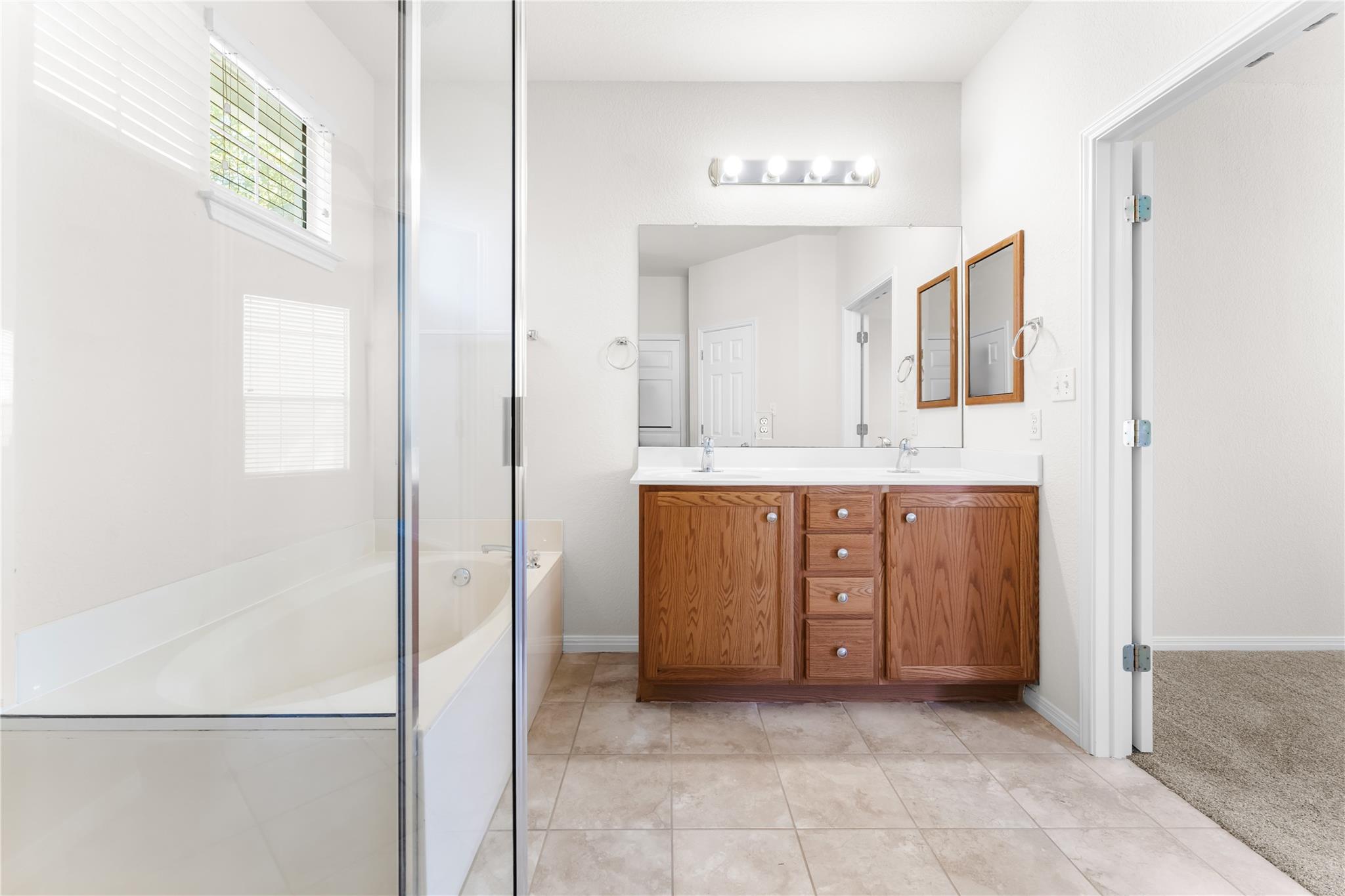 8518 Cahill Dr # 13, Austin, TX 78729