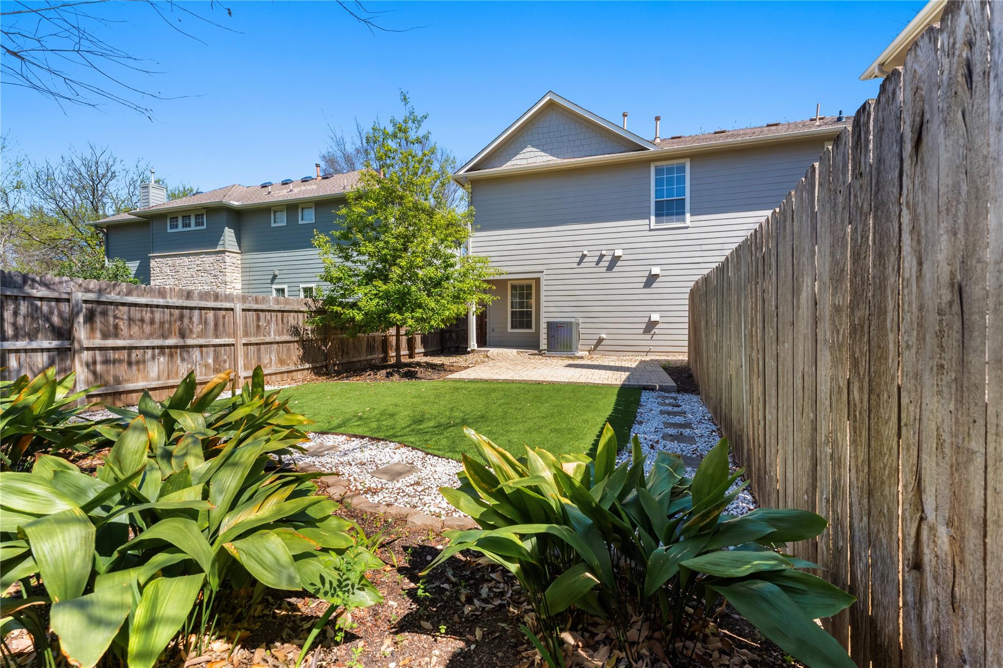 8518 Cahill Dr # 13, Austin, TX 78729