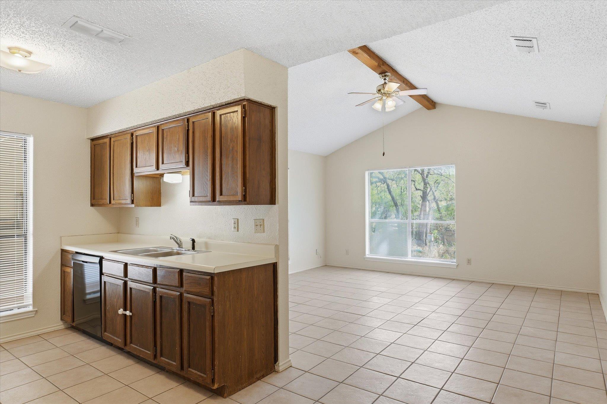 405 Whitetail Dr # A, San Marcos, TX 78666