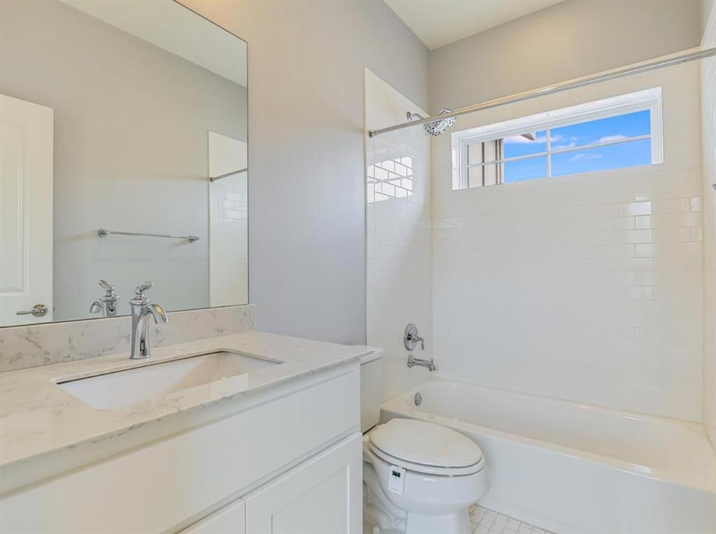 3107 Lyons Rd # B, Austin, TX 78702