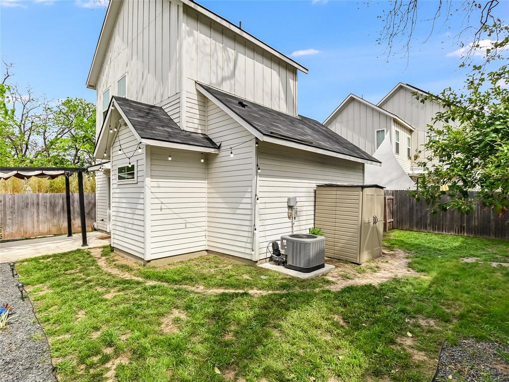 3107 Lyons Rd # B, Austin, TX 78702