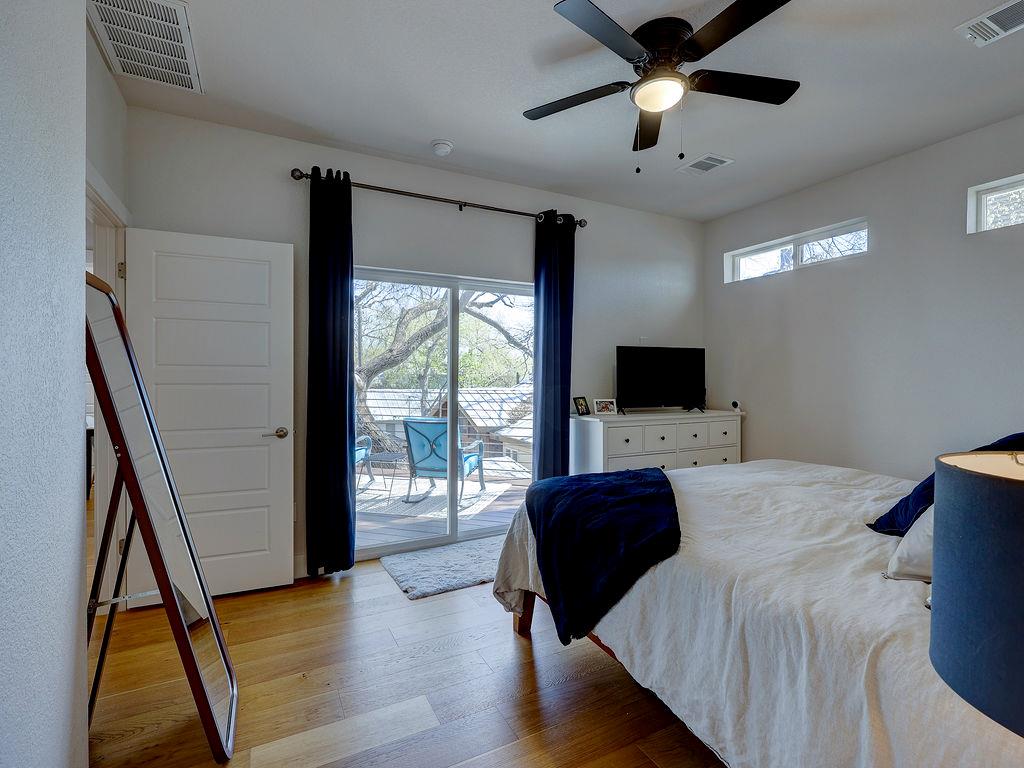 2007 Riverview St # 1, Austin, TX 78702