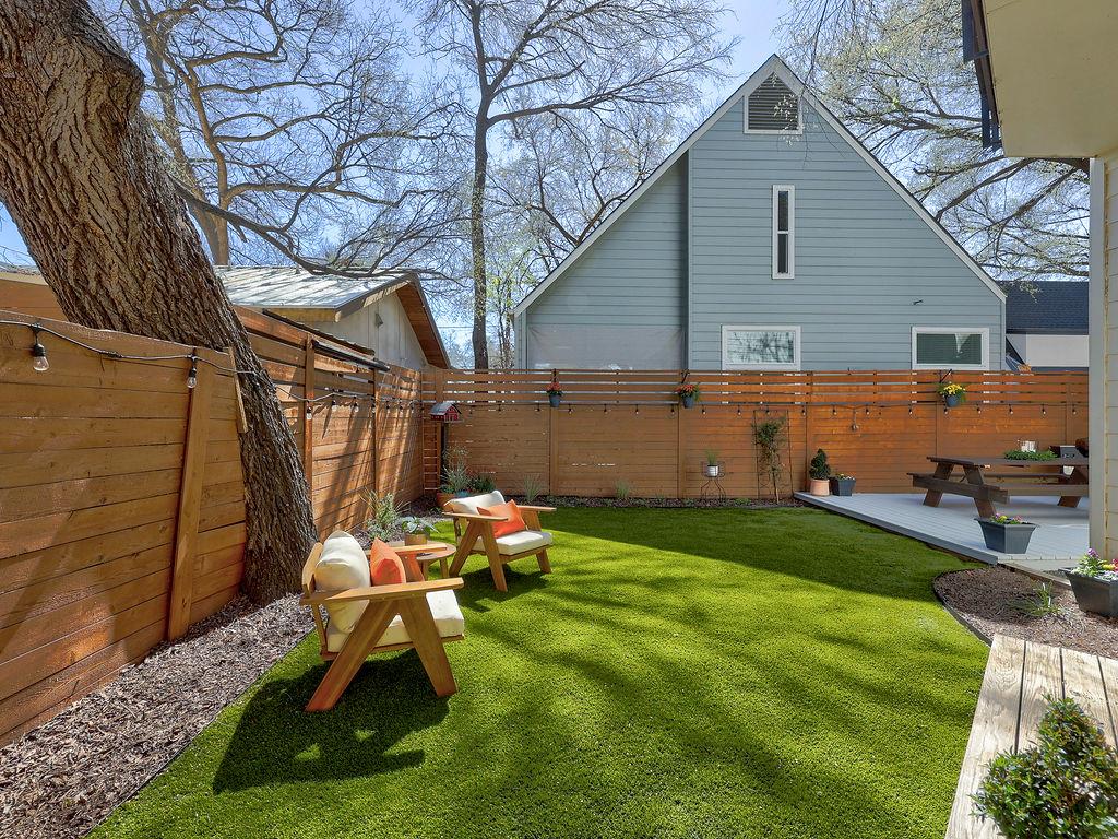 2007 Riverview St # 1, Austin, TX 78702