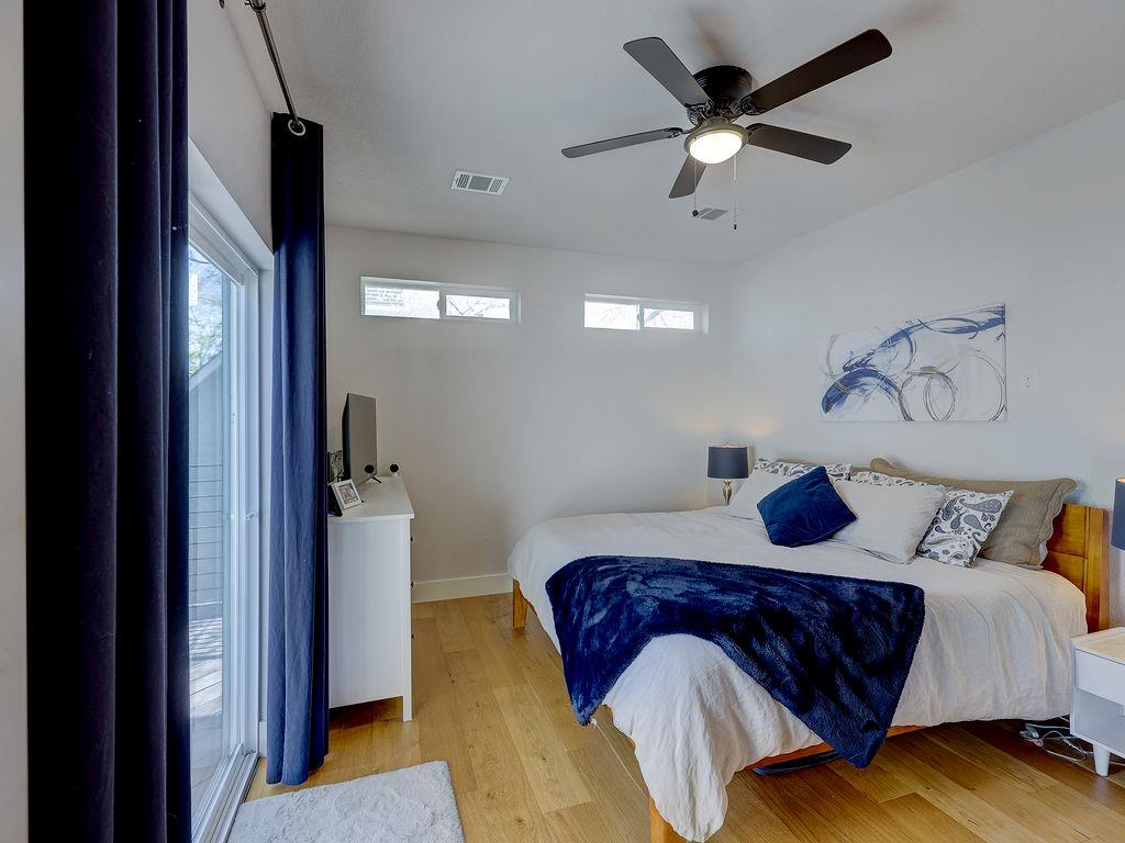 2007 Riverview St # 1, Austin, TX 78702