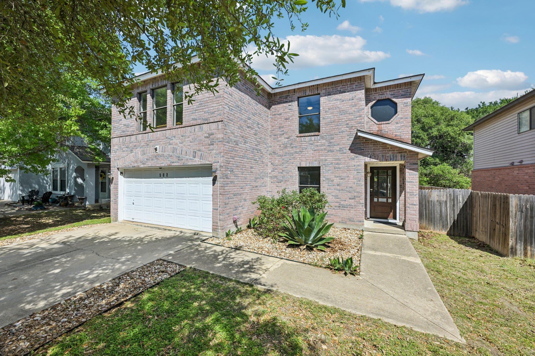 502 Woodford Dr, Cedar Park, TX 78613