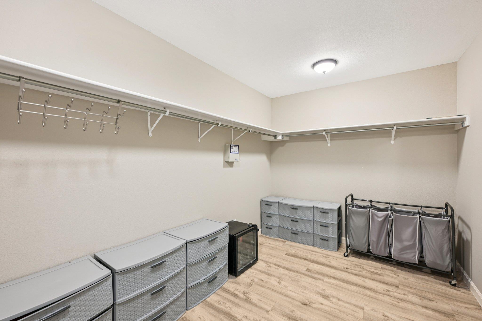 502 Woodford Dr, Cedar Park, TX 78613