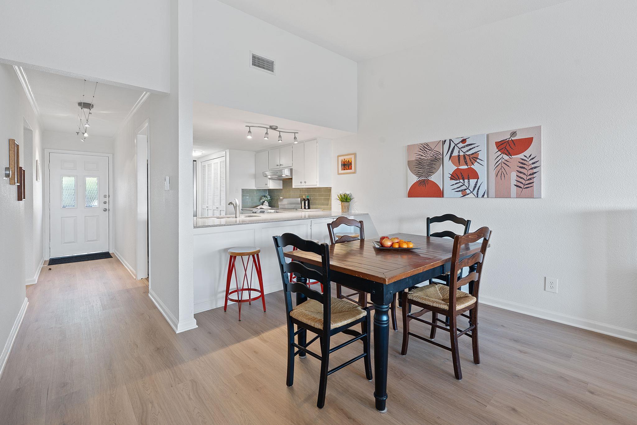 1101 Hollow Creek Dr # 2203, Austin, TX 78704