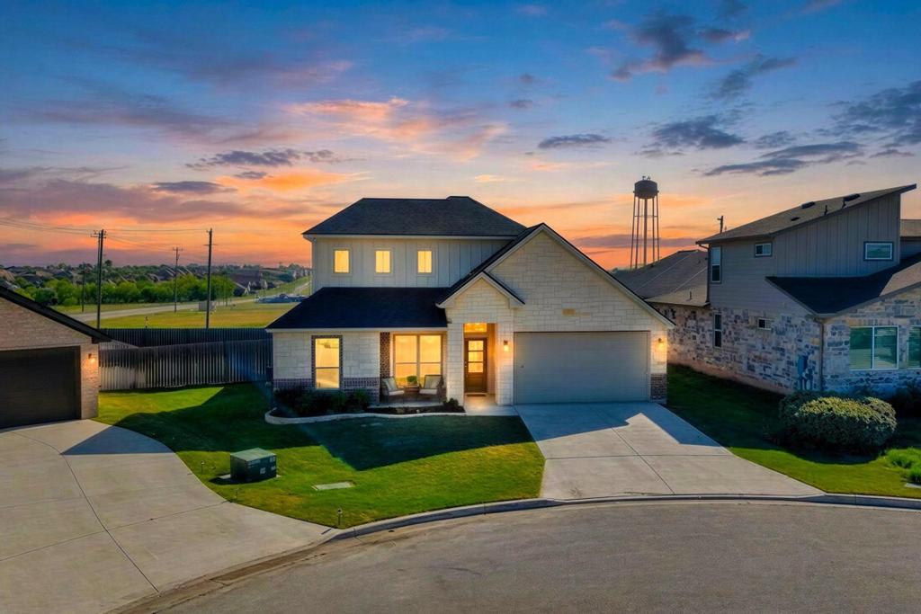 125 Citation Dr, Jarrell, TX 76537