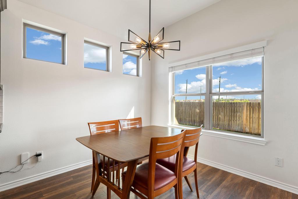 125 Citation Dr, Jarrell, TX 76537