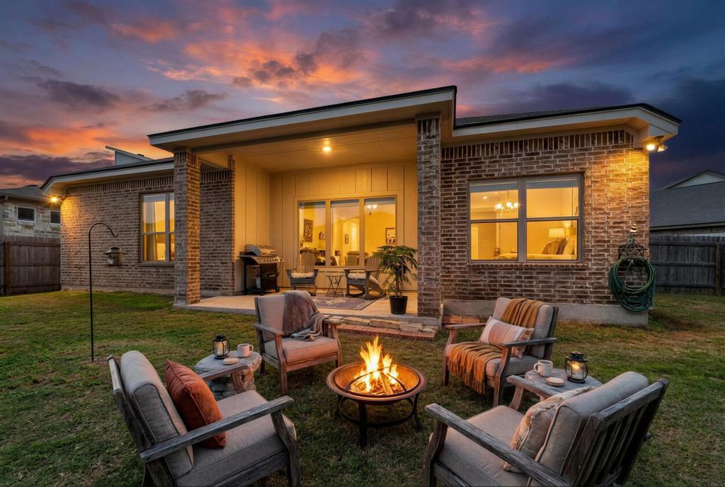 125 Citation Dr, Jarrell, TX 76537