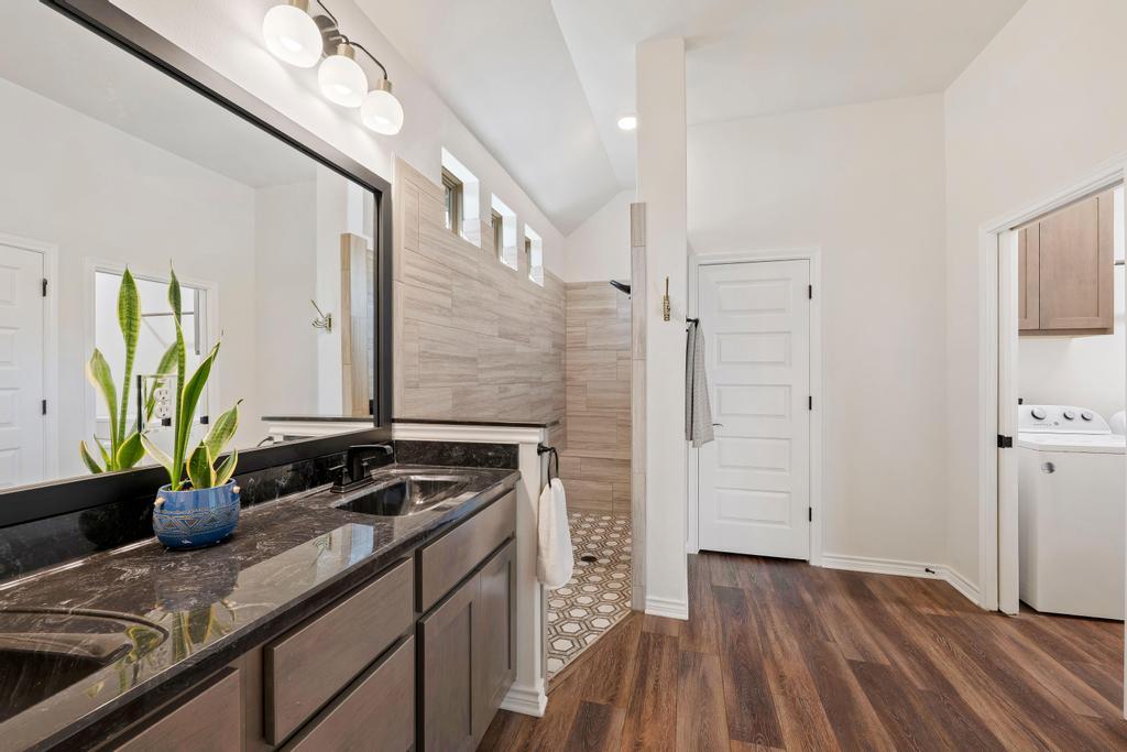 125 Citation Dr, Jarrell, TX 76537