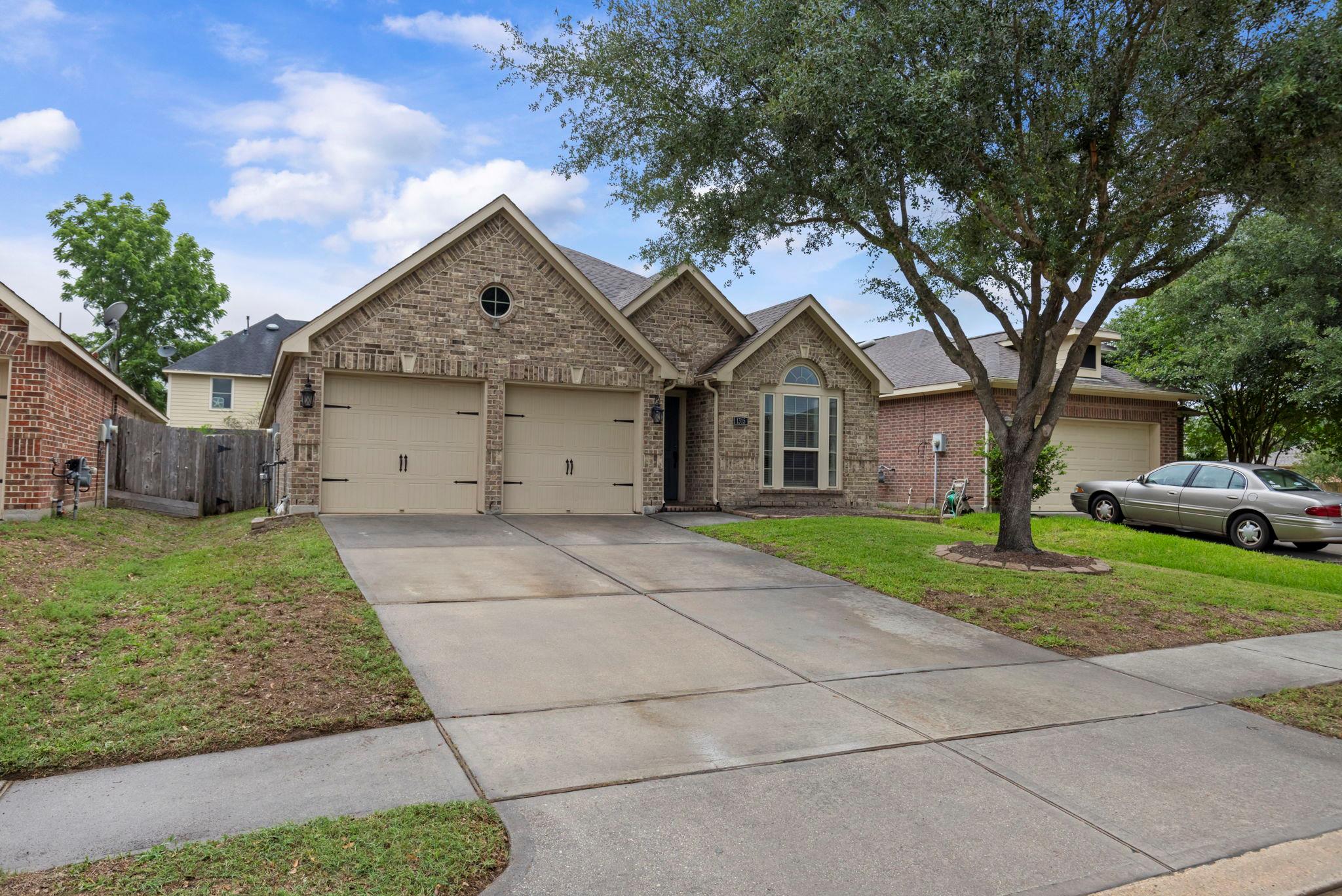 1315 Cameron Park Ln, Montgomery, TX 77386