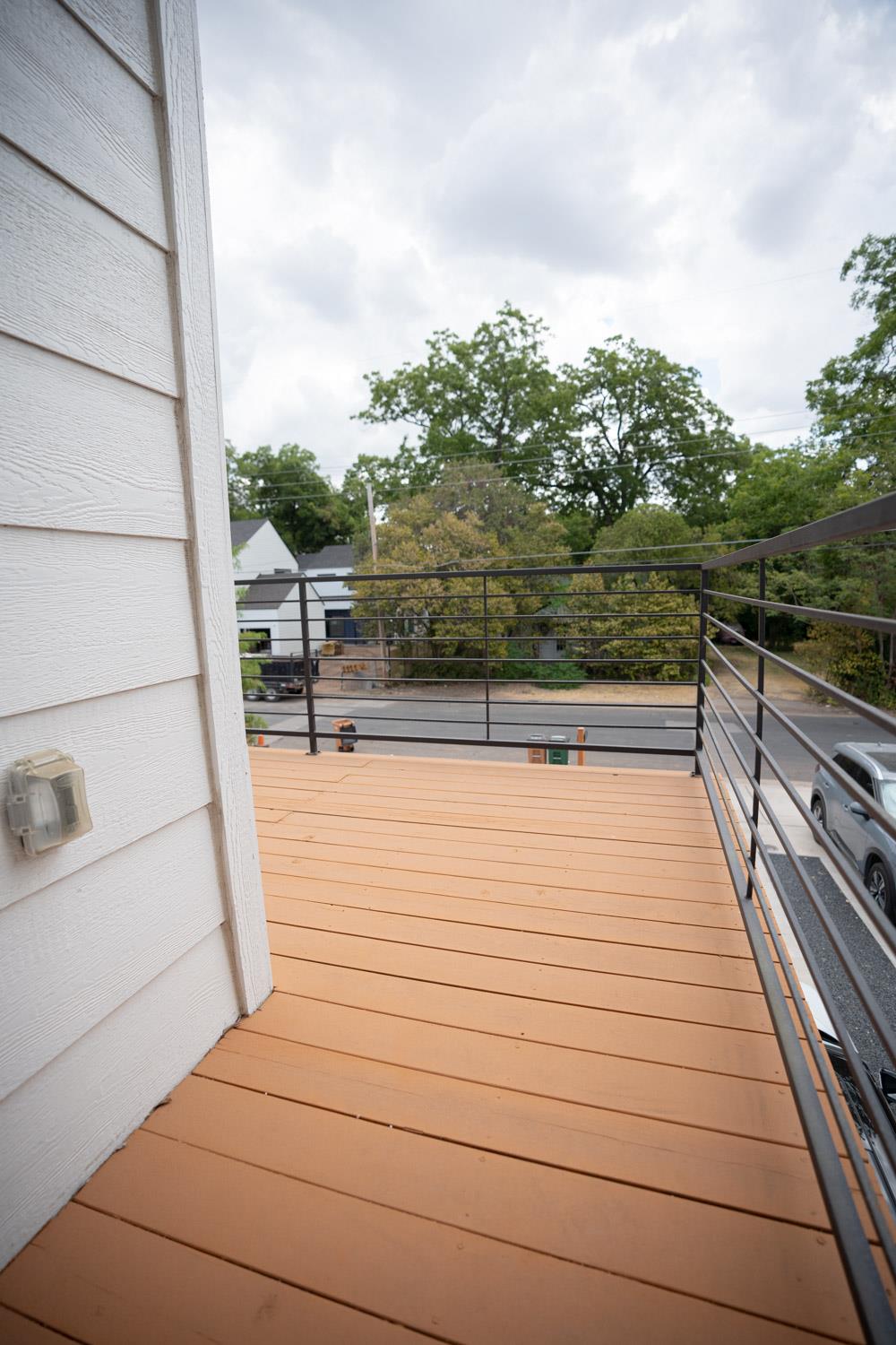 1106 Walton Ln # B, Austin, TX 78721