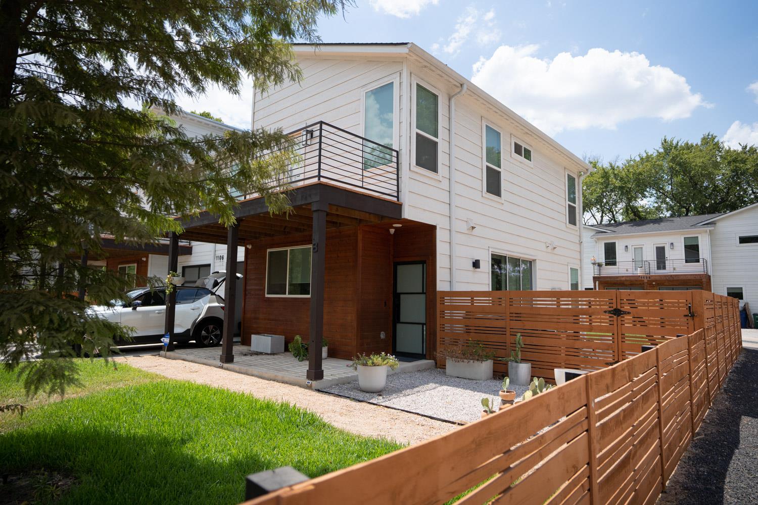 1106 Walton Ln # B, Austin, TX 78721